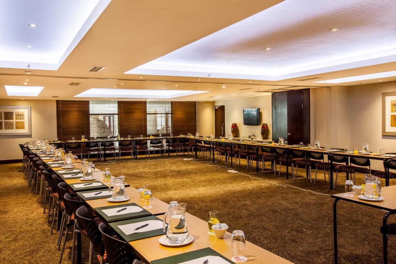 City Lodge Hotel At Or Tambo International Airport Kempton Park Eksteriør billede
